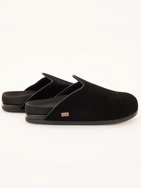 Commbi The Noir Burro in Black Noir Suede, Size 7 Women